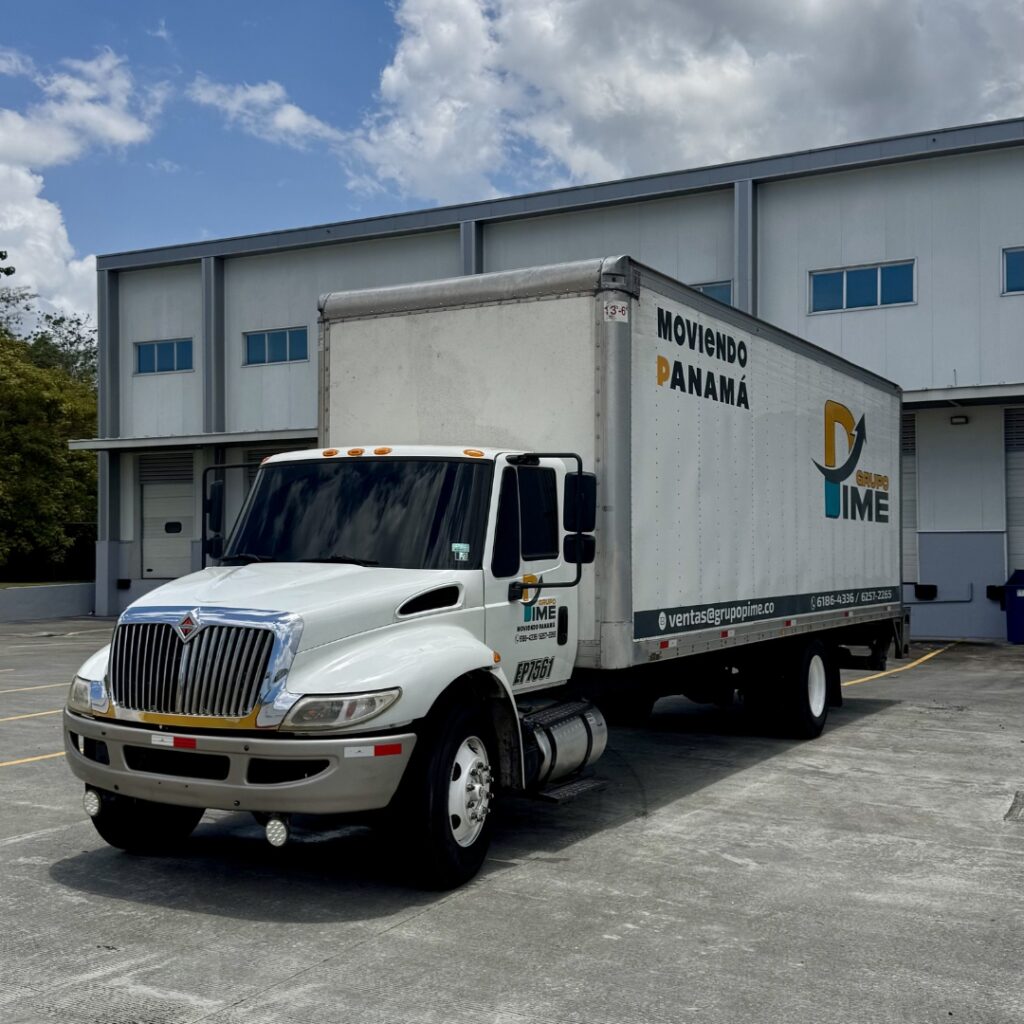 Camión International 4300, 2019