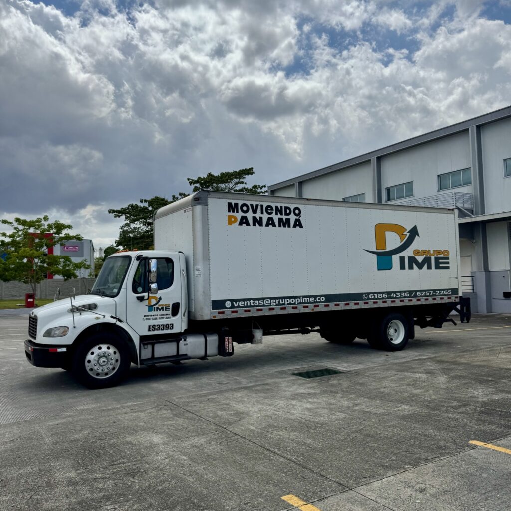 Camión Freightliner M2, 2016 (Ref: 1586)